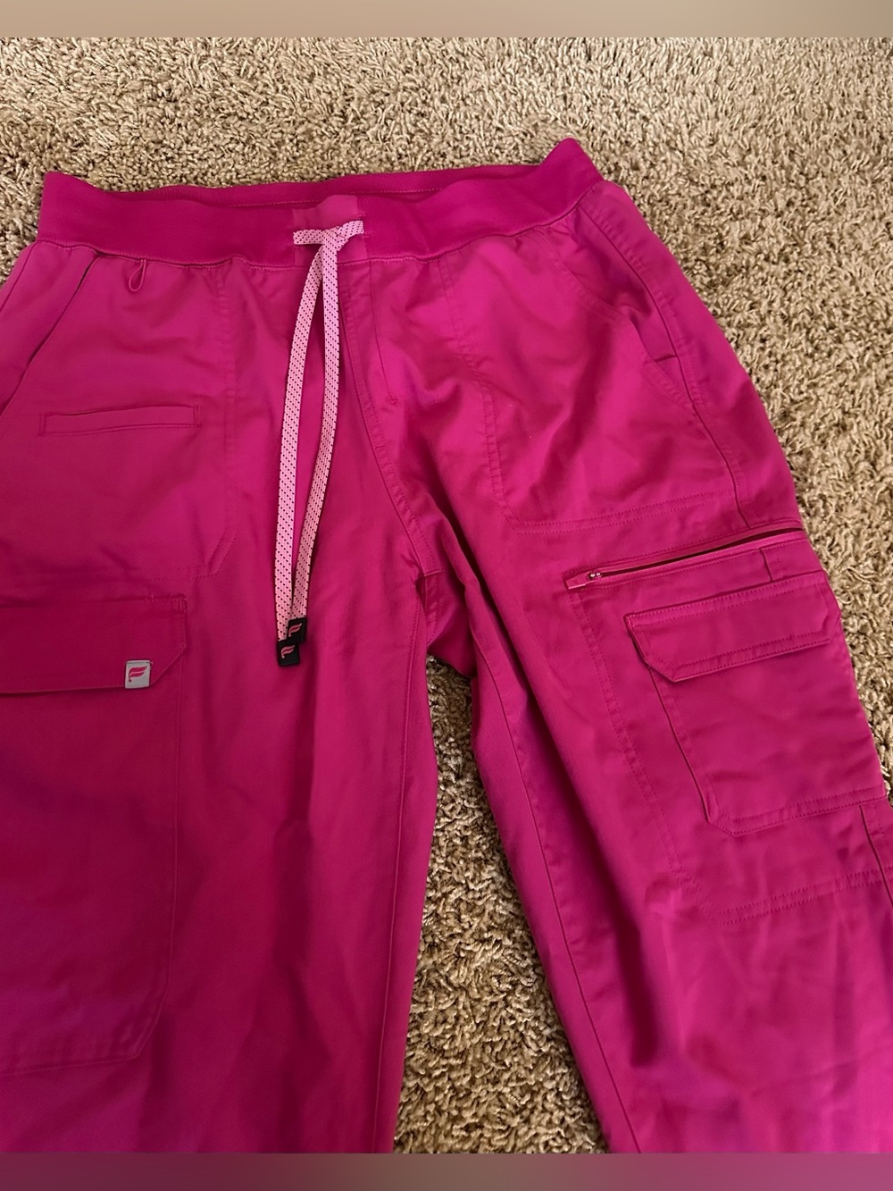 Fabletics Pink Scrub Set L/LS - Picture 3 of 13
